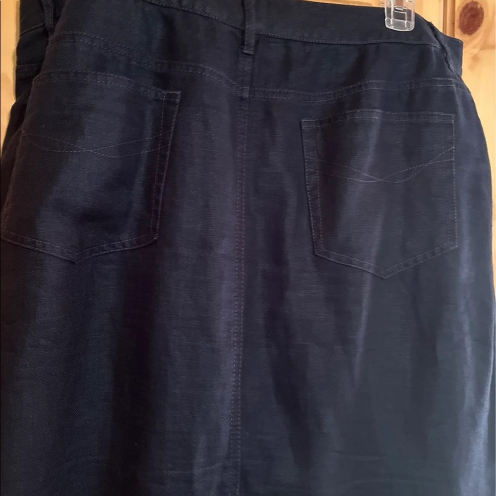 Navy linen pencil skirt - Picture 4 of 8